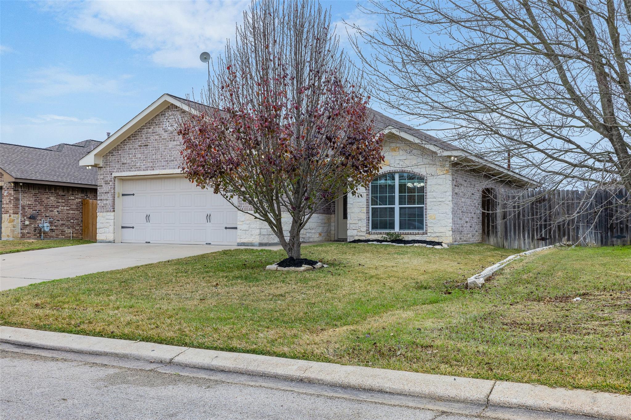 1006 Meadow Wood Caldwell TX 77836