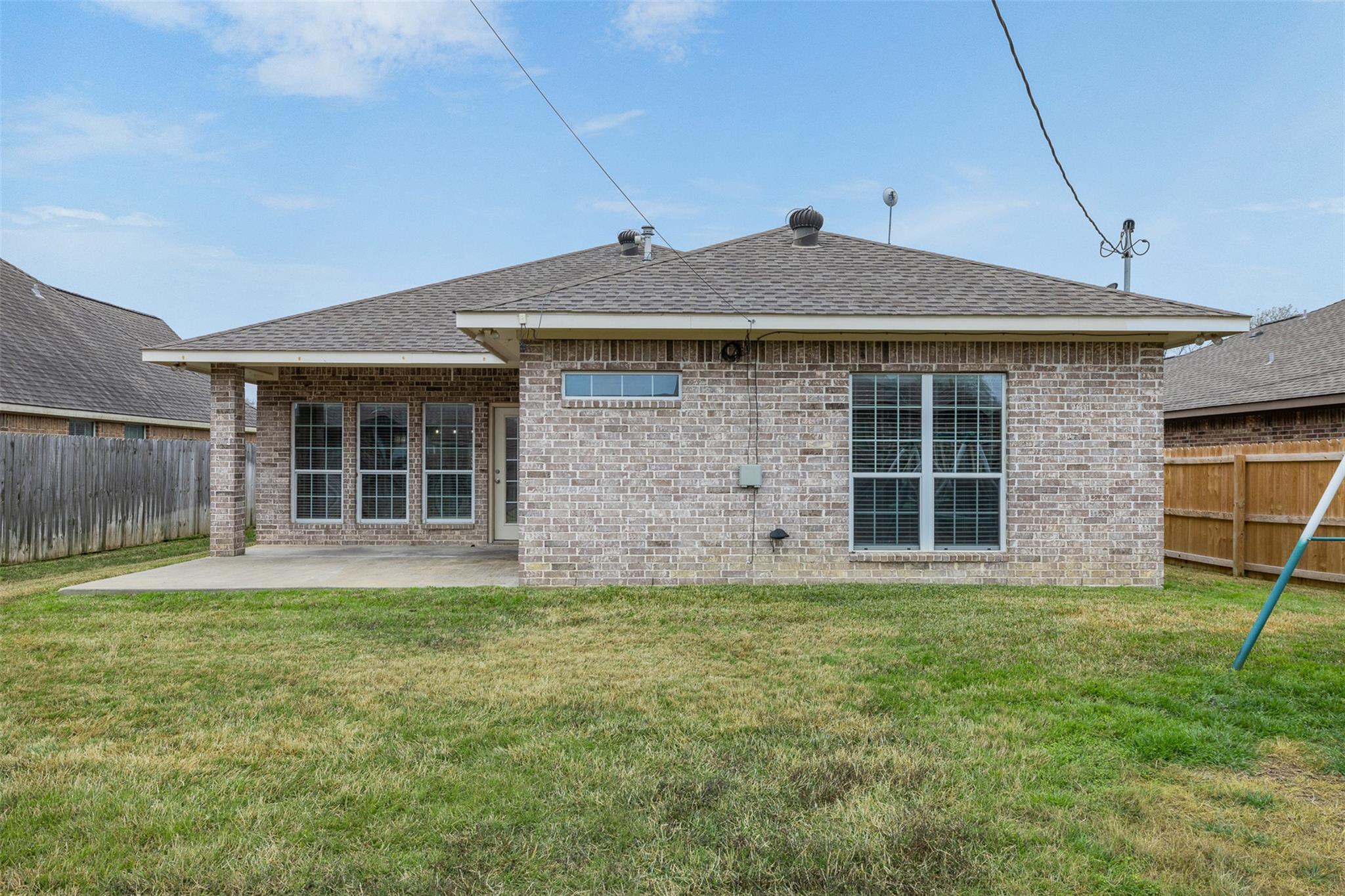 1006 Meadow Wood Caldwell TX 77836