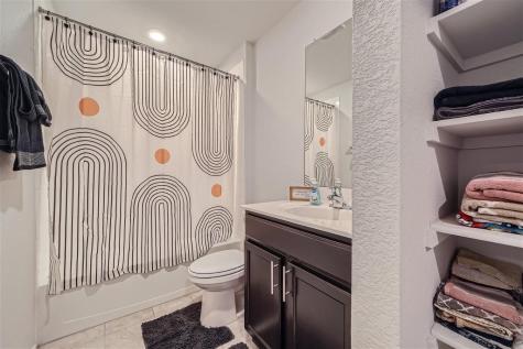 717 Taggart Trail Jarrell TX 76537