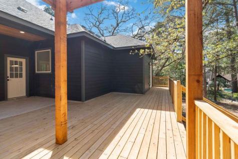 120 Anahulu Lane Bastrop TX 78602