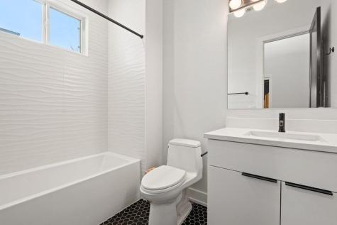 928 E 53rd 1/2 Street Austin TX 78751
