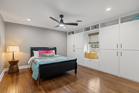 1254 S Church Street Georgetown TX 78626
