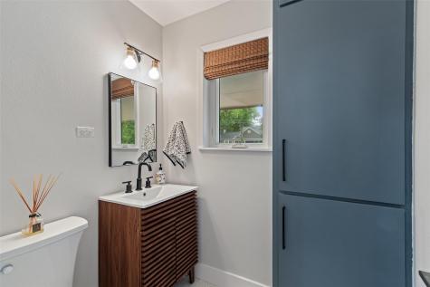 1254 S Church Street Georgetown TX 78626