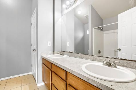 805 Debra Drive Taylor TX 76574