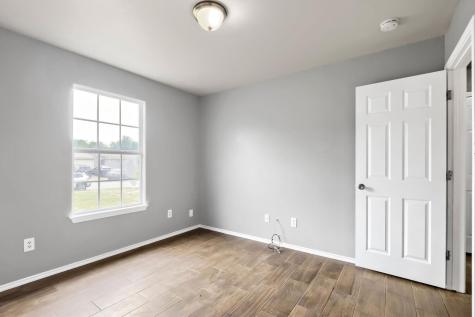 805 Debra Drive Taylor TX 76574