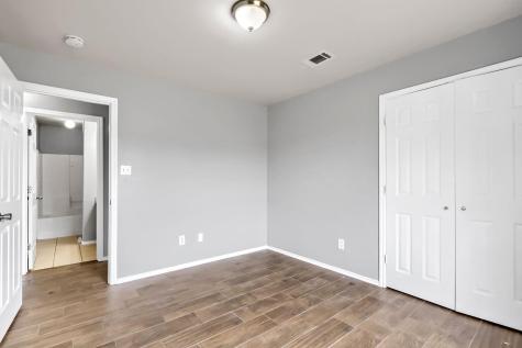 805 Debra Drive Taylor TX 76574