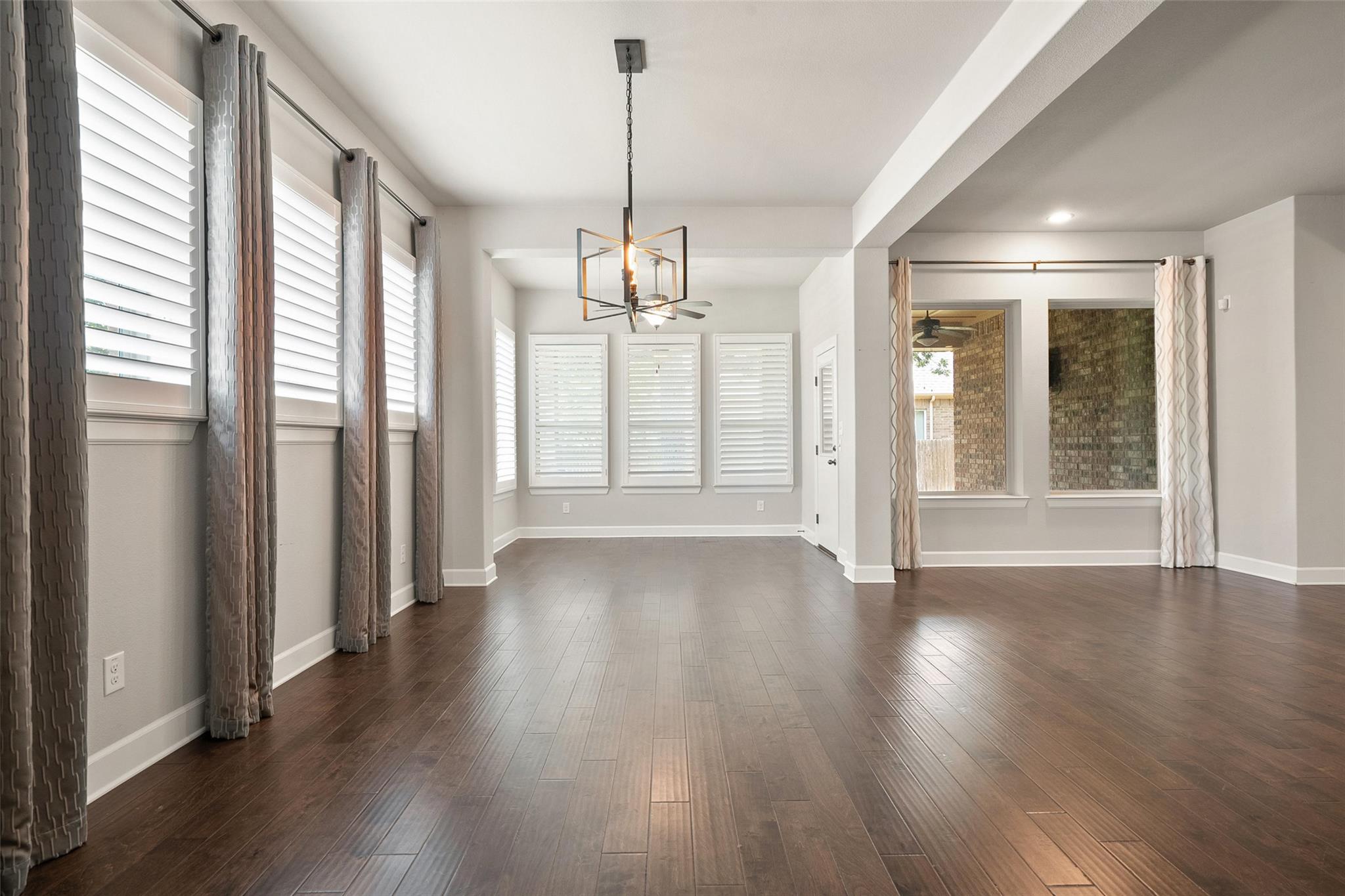 103 Lockhart Loop Georgetown TX 78628