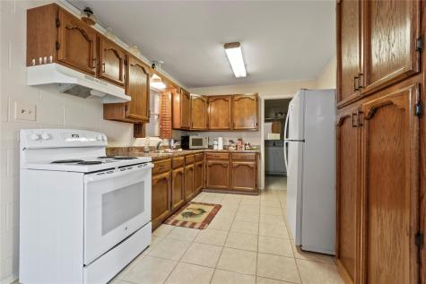 106 Overview Drive Zapata TX 78076