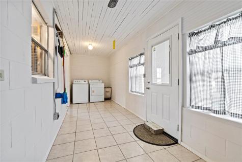106 Overview Drive Zapata TX 78076