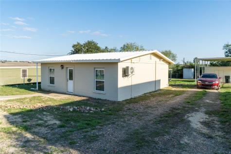106 Overview Drive Zapata TX 78076