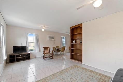 106 Overview Drive Zapata TX 78076