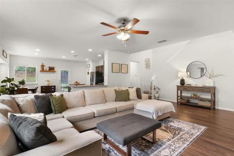 925 Stampede Road San Marcos TX 78666