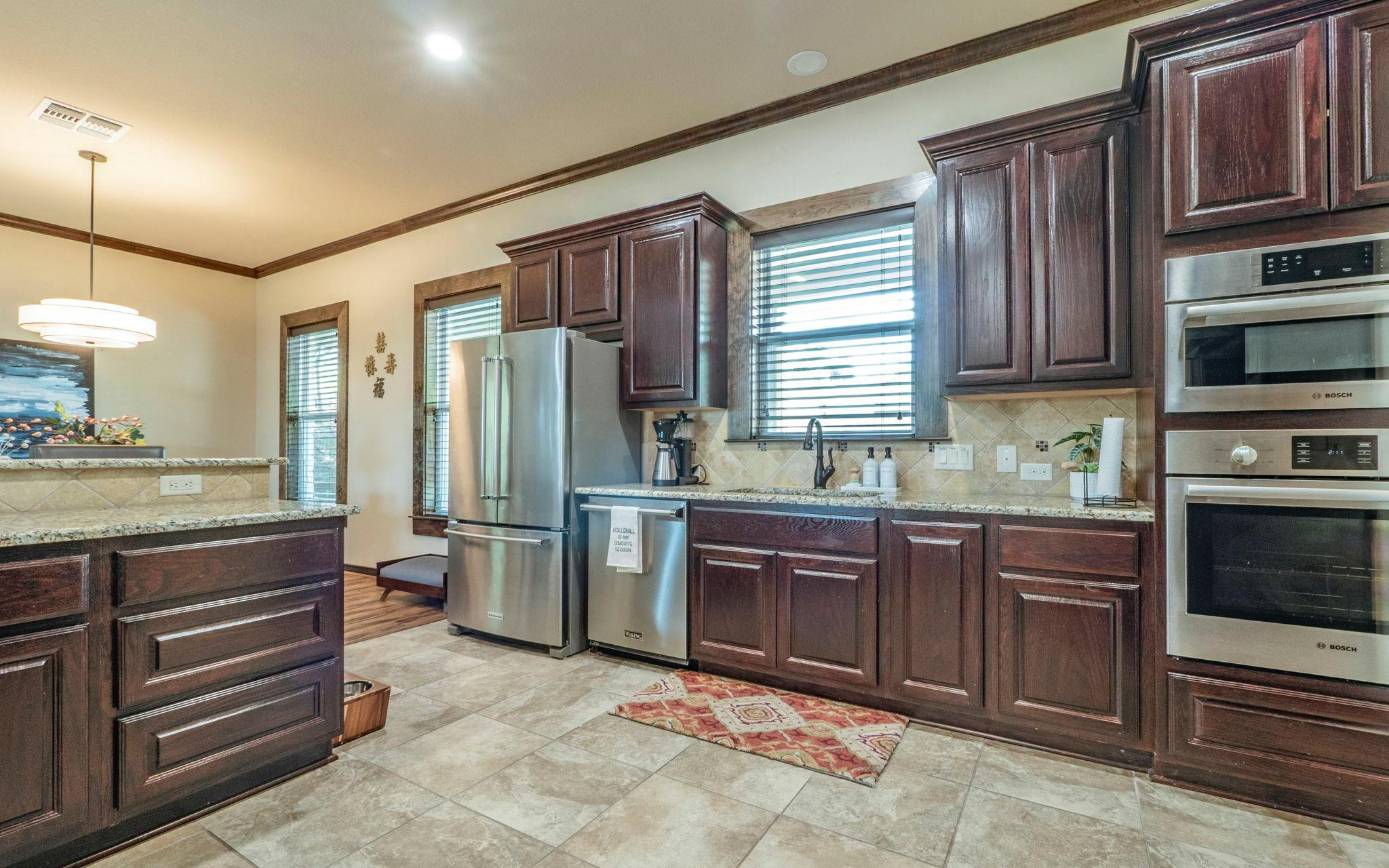 123 Vicinity Trail Spicewood TX 78669