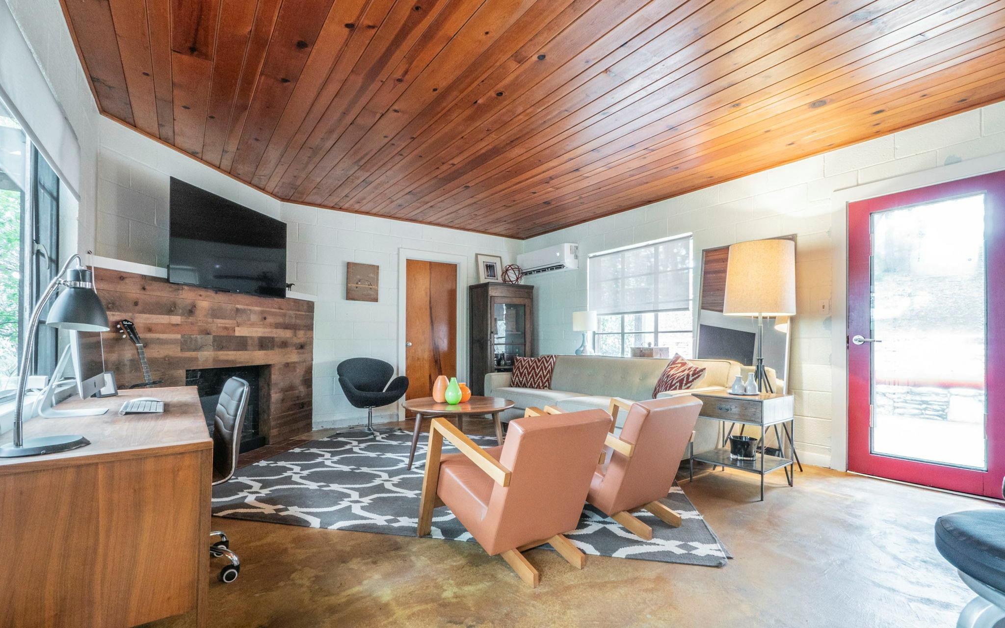 123 Vicinity Trail Spicewood TX 78669