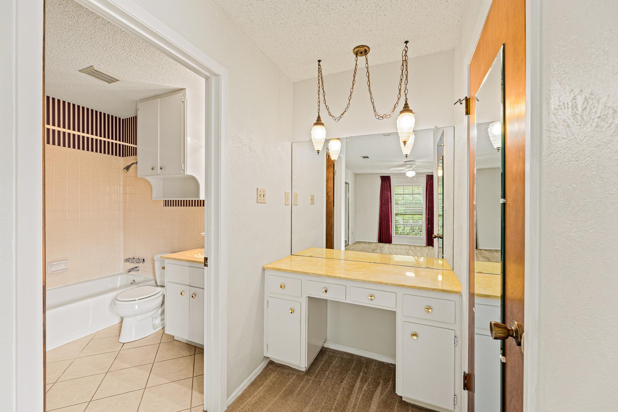 10804 Cobblestone Lane Austin TX 78750