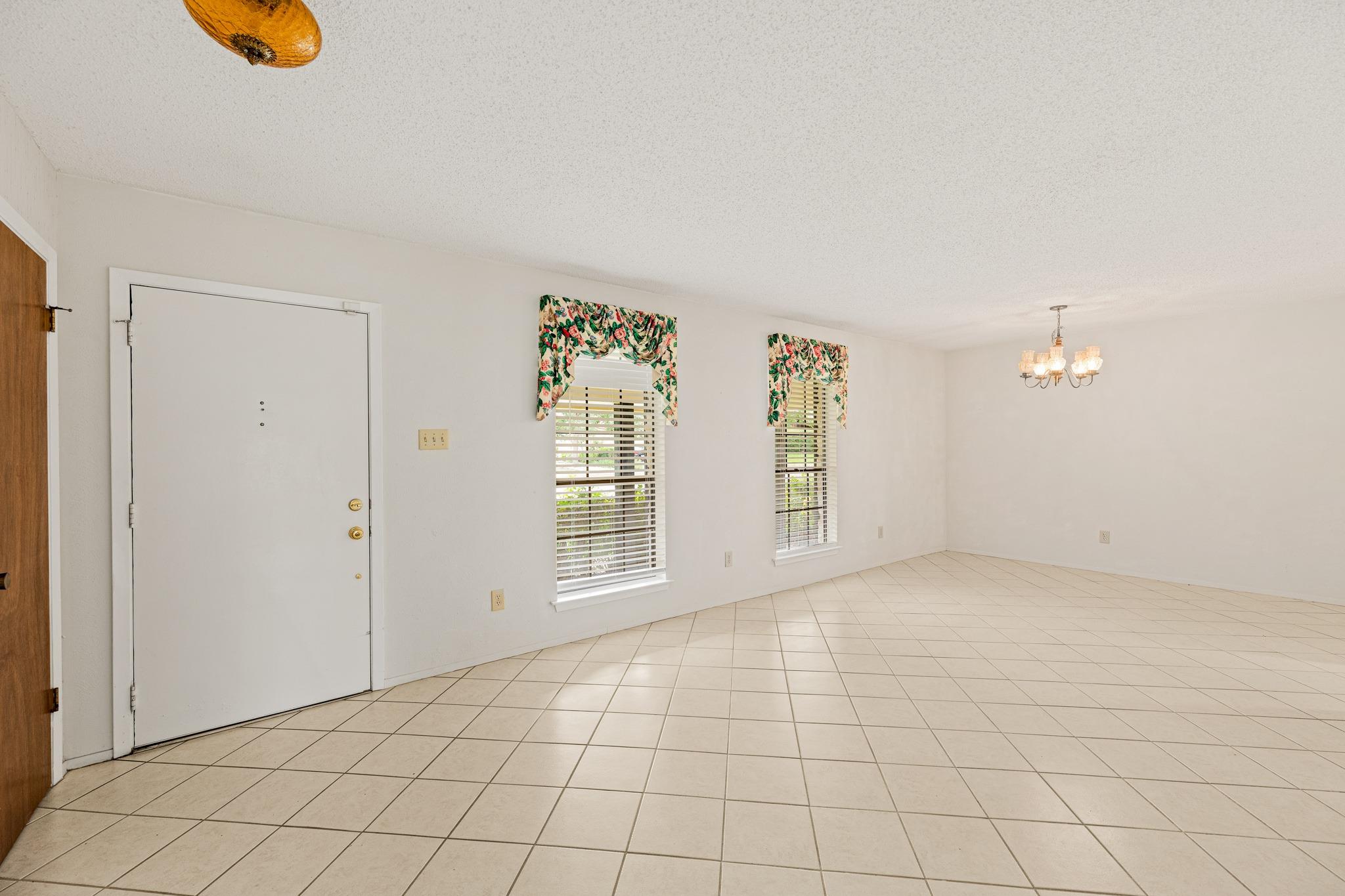 10804 Cobblestone Lane Austin TX 78750
