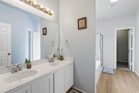 381 Bloomsbury Drive Kyle TX 78640