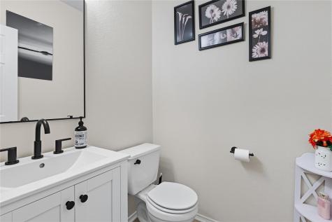 381 Bloomsbury Drive Kyle TX 78640