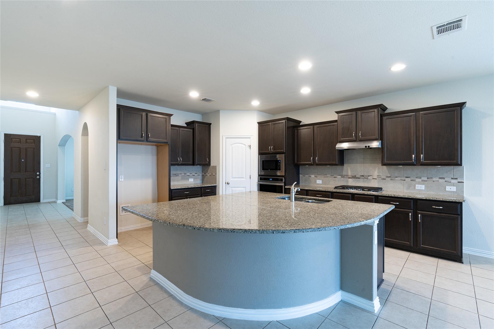 634 Blossom Valley Stream Buda TX 78610