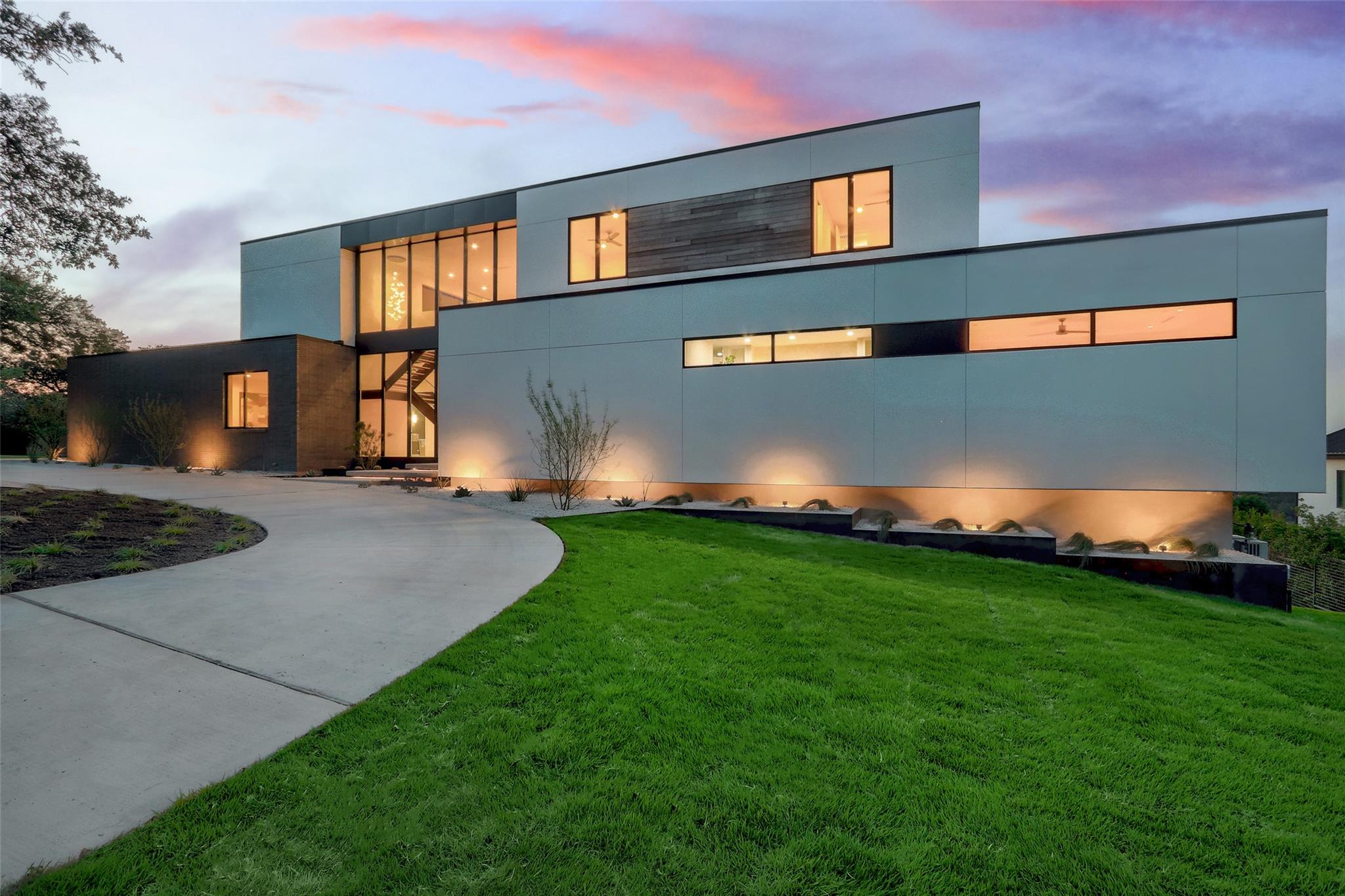 2404 Camino Alto Road West Lake Hills TX 78746