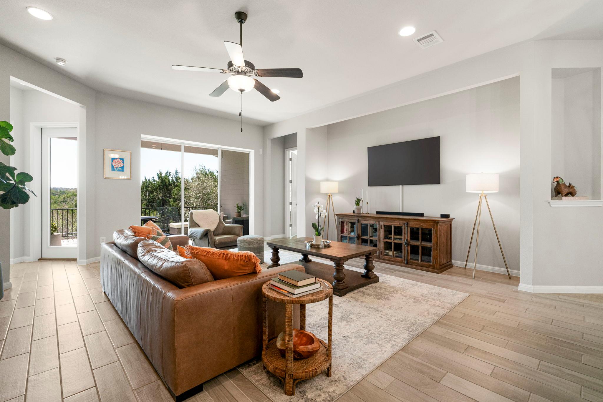 546 Hazy Hills Loop Dripping Springs TX 78620