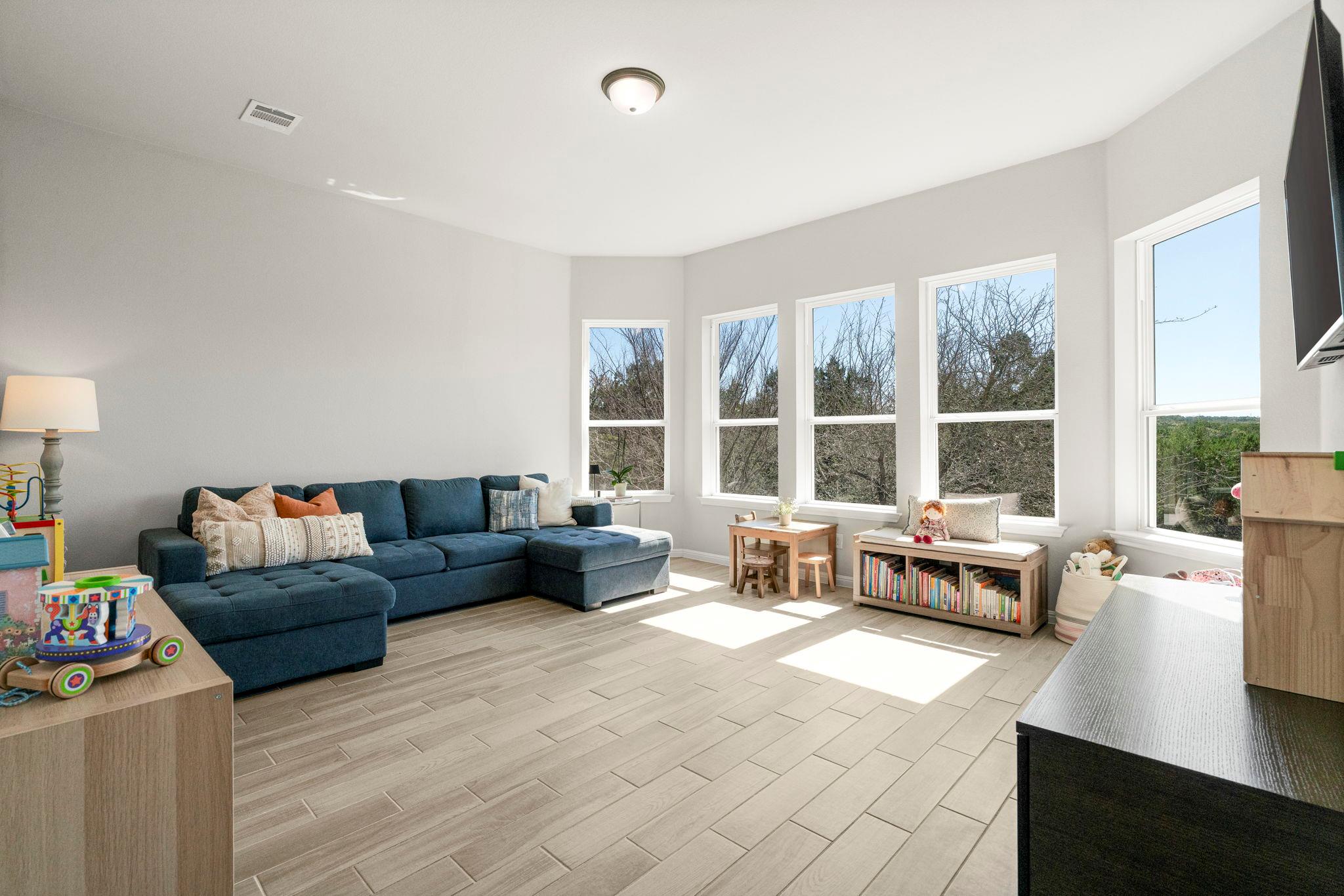 546 Hazy Hills Loop Dripping Springs TX 78620