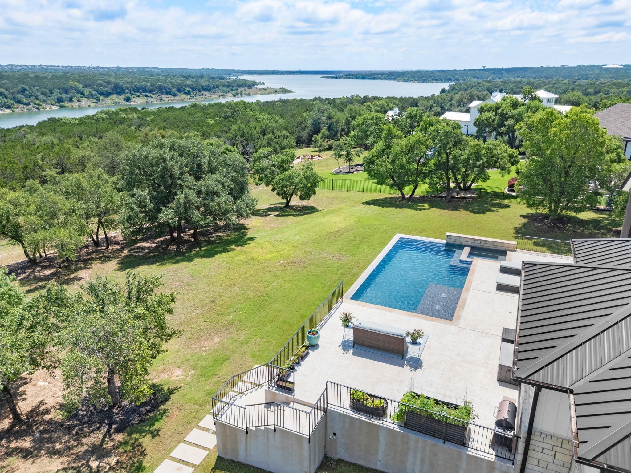 1021 Lower Peninsula Loop Georgetown TX 78633