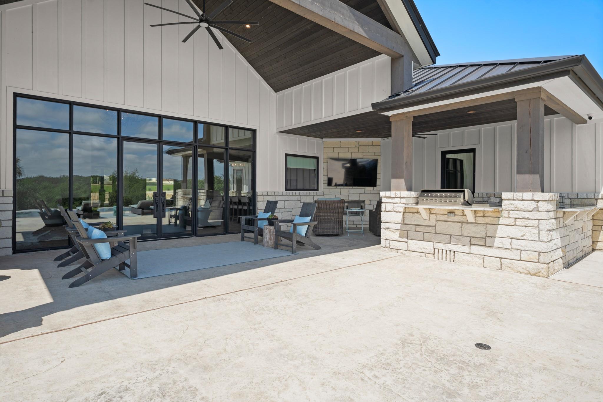 1021 Lower Peninsula Loop Georgetown TX 78633