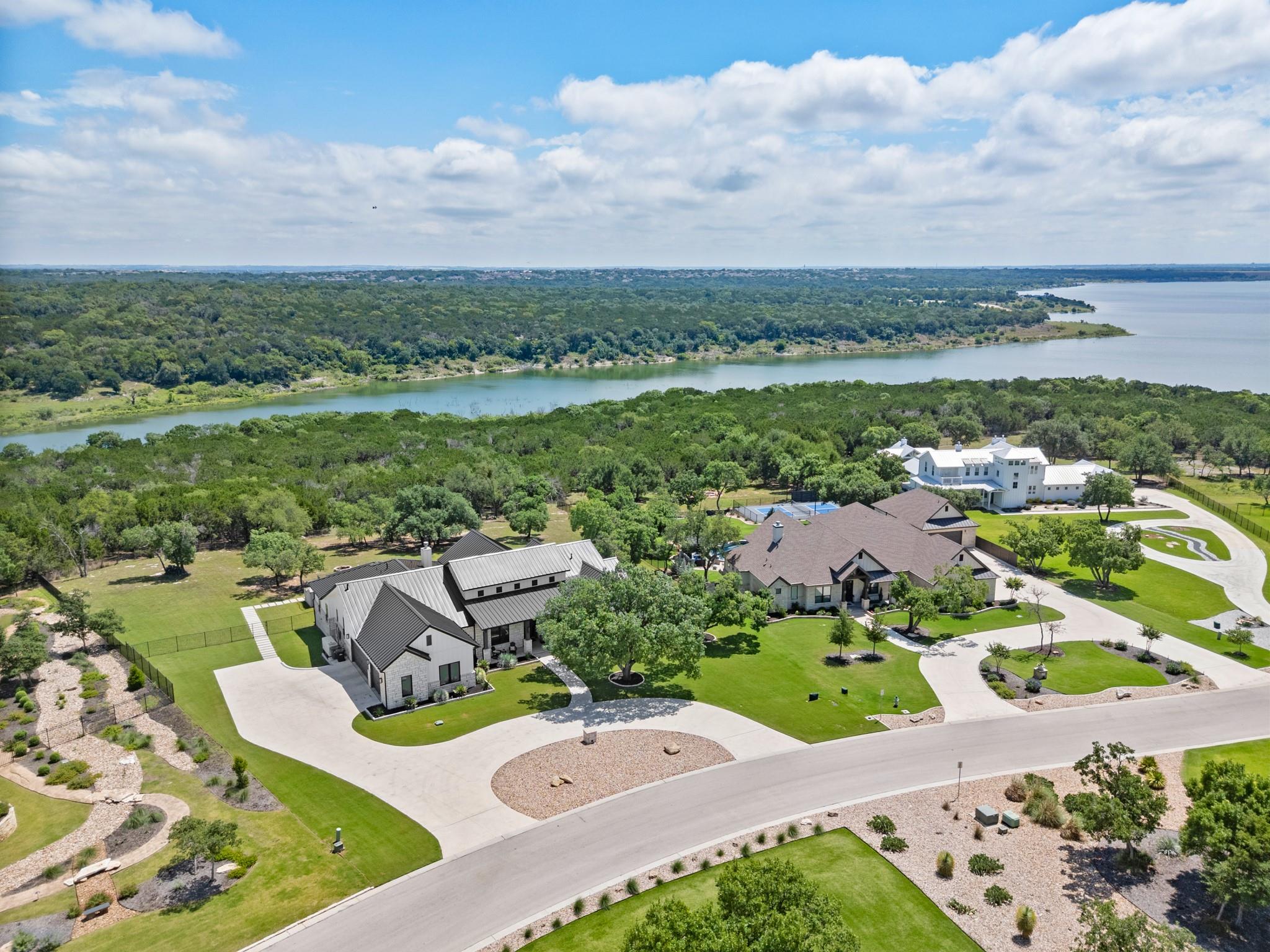 1021 Lower Peninsula Loop Georgetown TX 78633