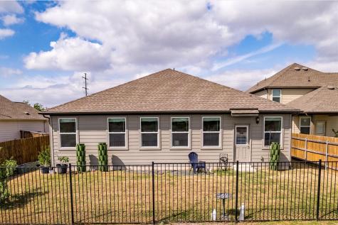 1000 Moose Road Hutto TX 78634