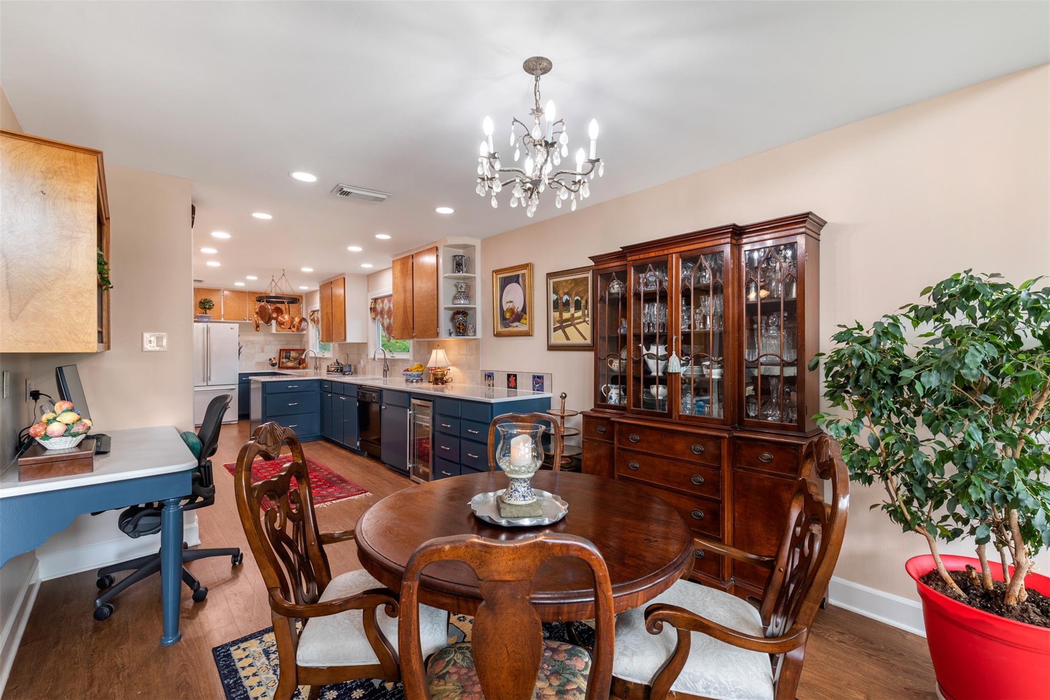 5504 Lands End Street Austin TX 78734
