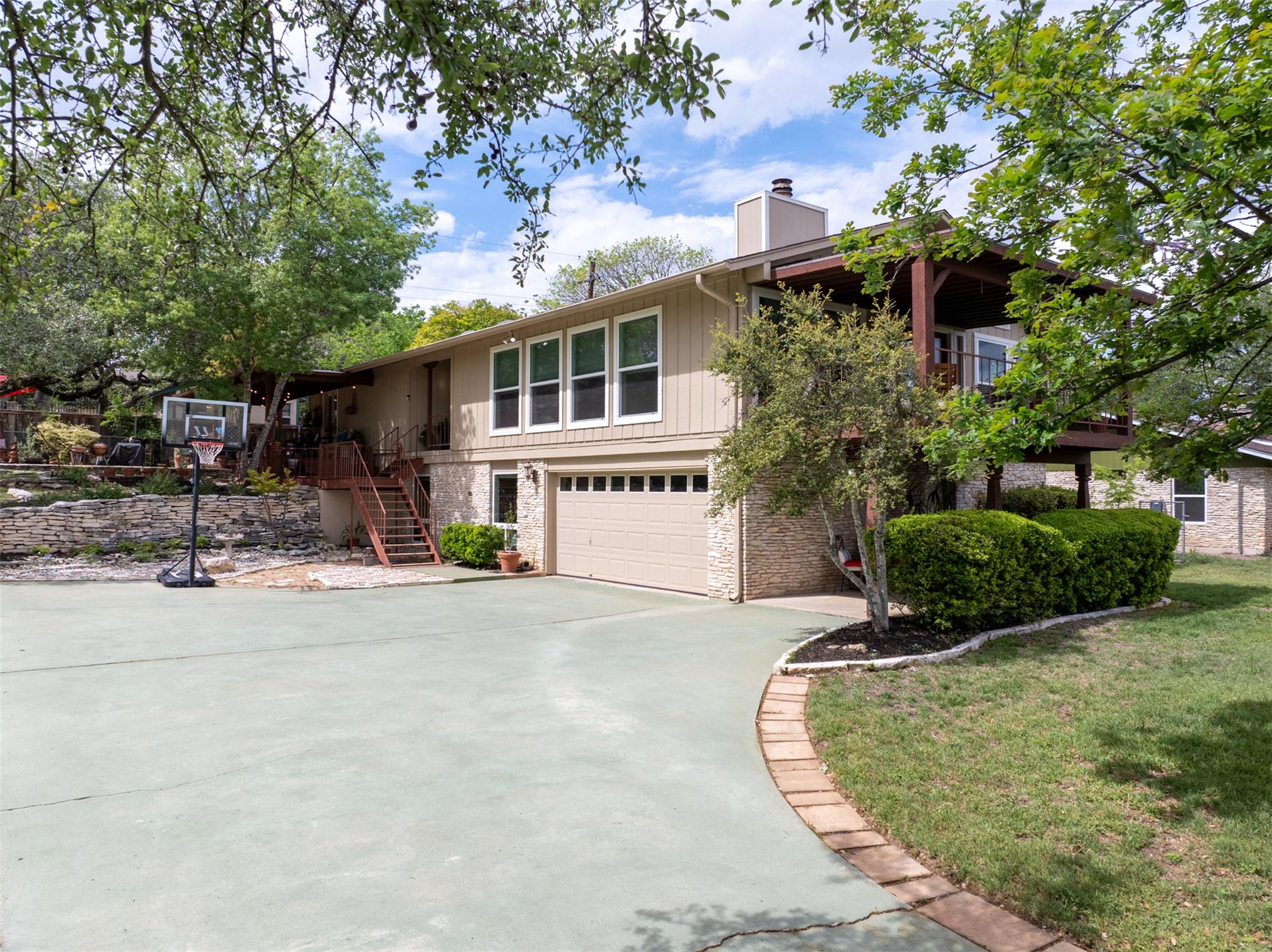 5504 Lands End Street Austin TX 78734