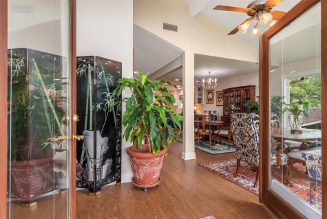 5504 Lands End Street Austin TX 78734