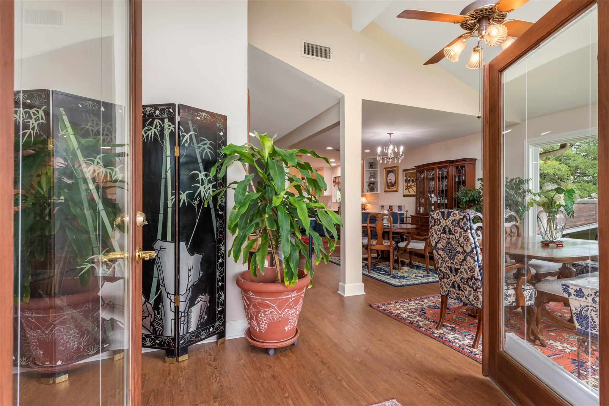 5504 Lands End Street Austin TX 78734