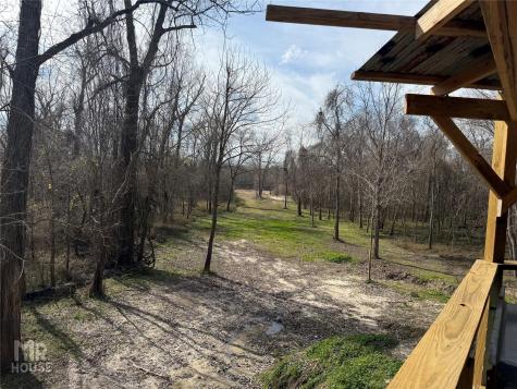 710 County Road 2865 Cleveland TX 77327