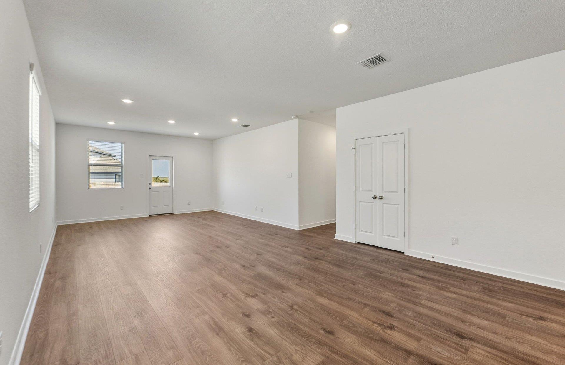 416 Paradise Canyon Drive Jarrell TX 76537