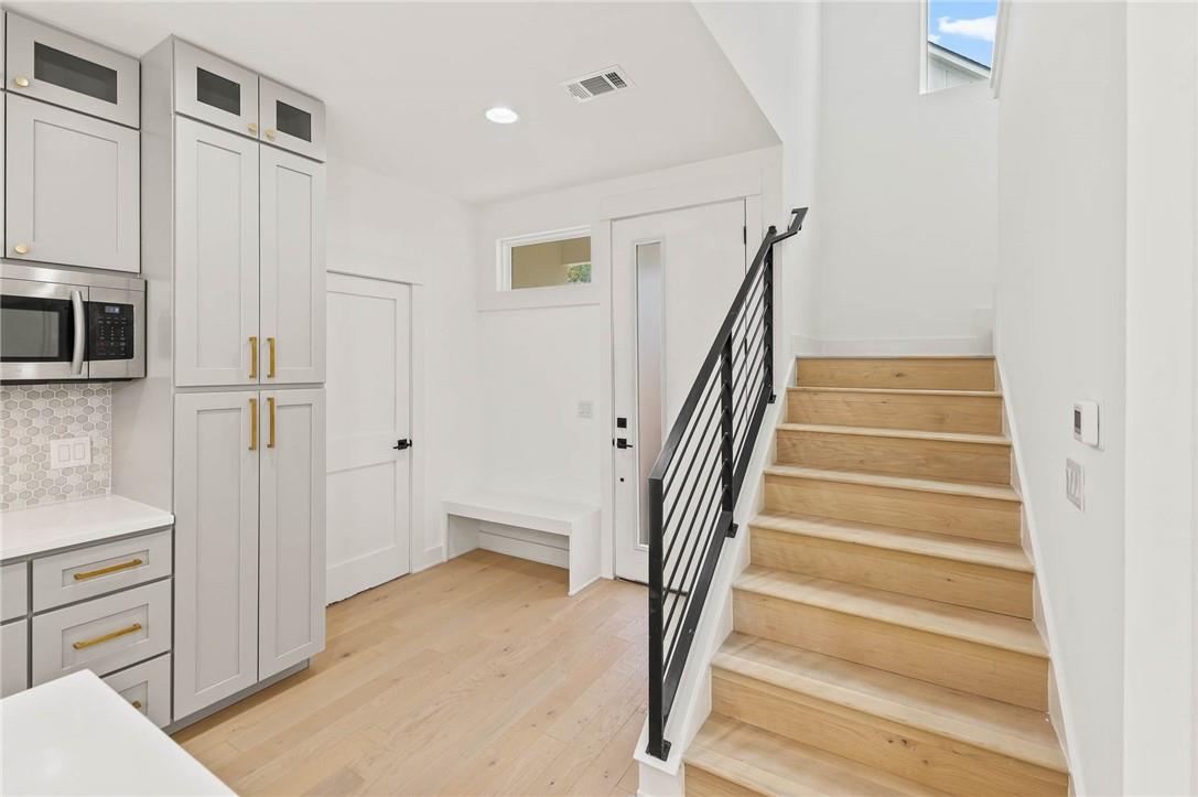 3321 Hemlock Avenue Austin TX 78722