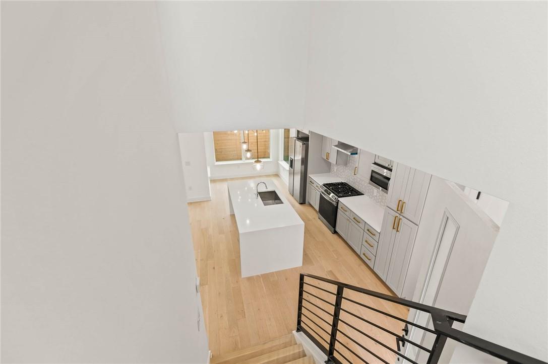 3321 Hemlock Avenue Austin TX 78722