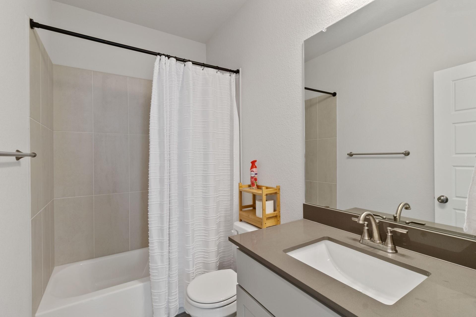 6406 Mallord Brook Bend Buda TX 78610