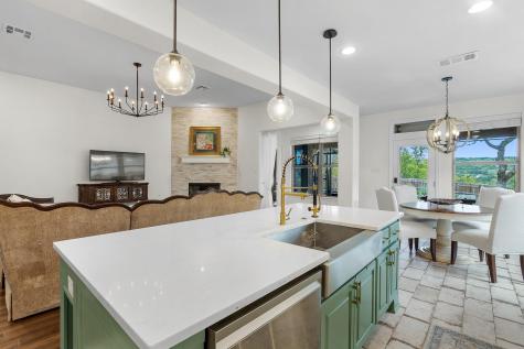 7613 Turnback Ledge Trail Lago Vista TX 78645