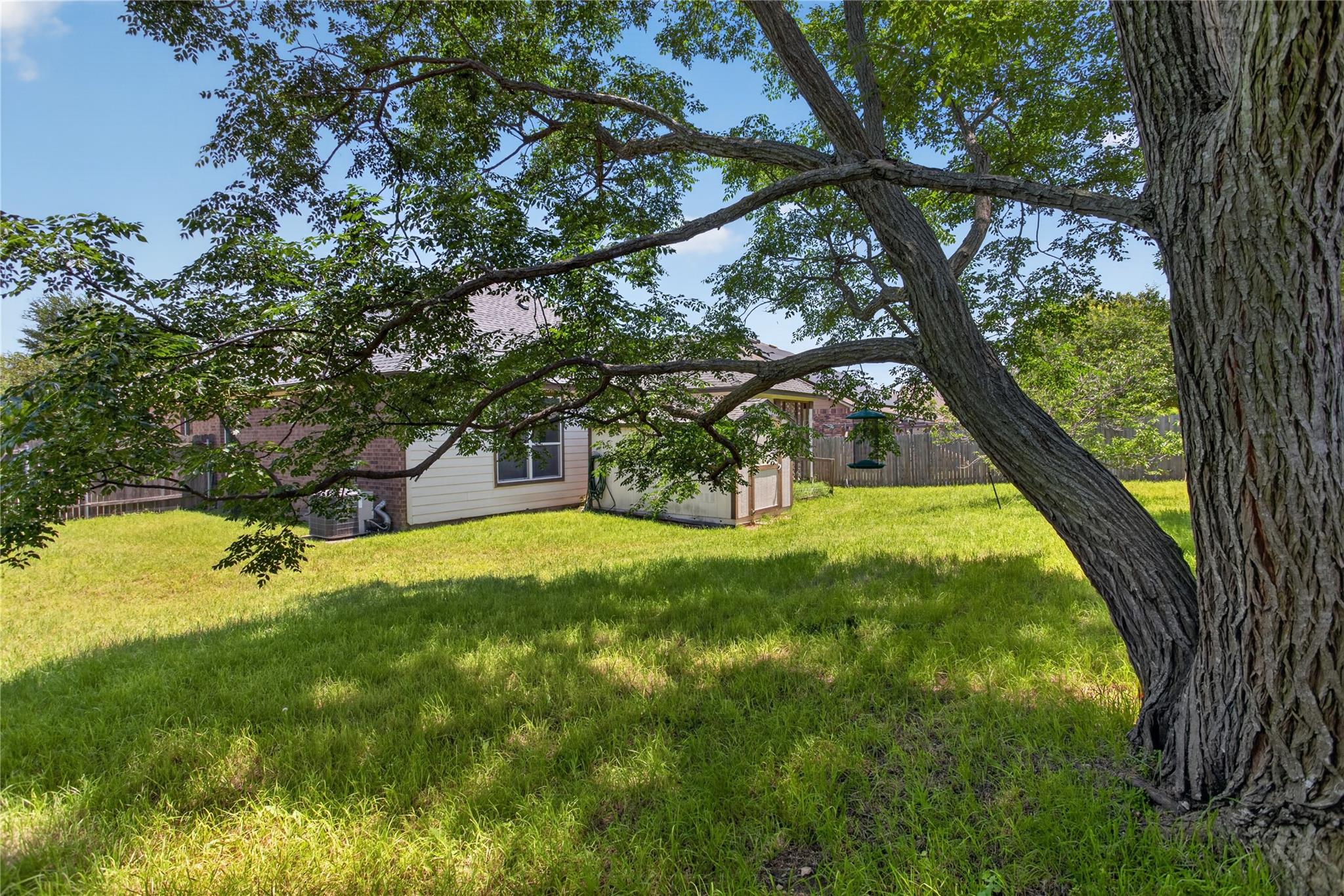 1005 Lonesome Lilly Way Pflugerville TX 78660