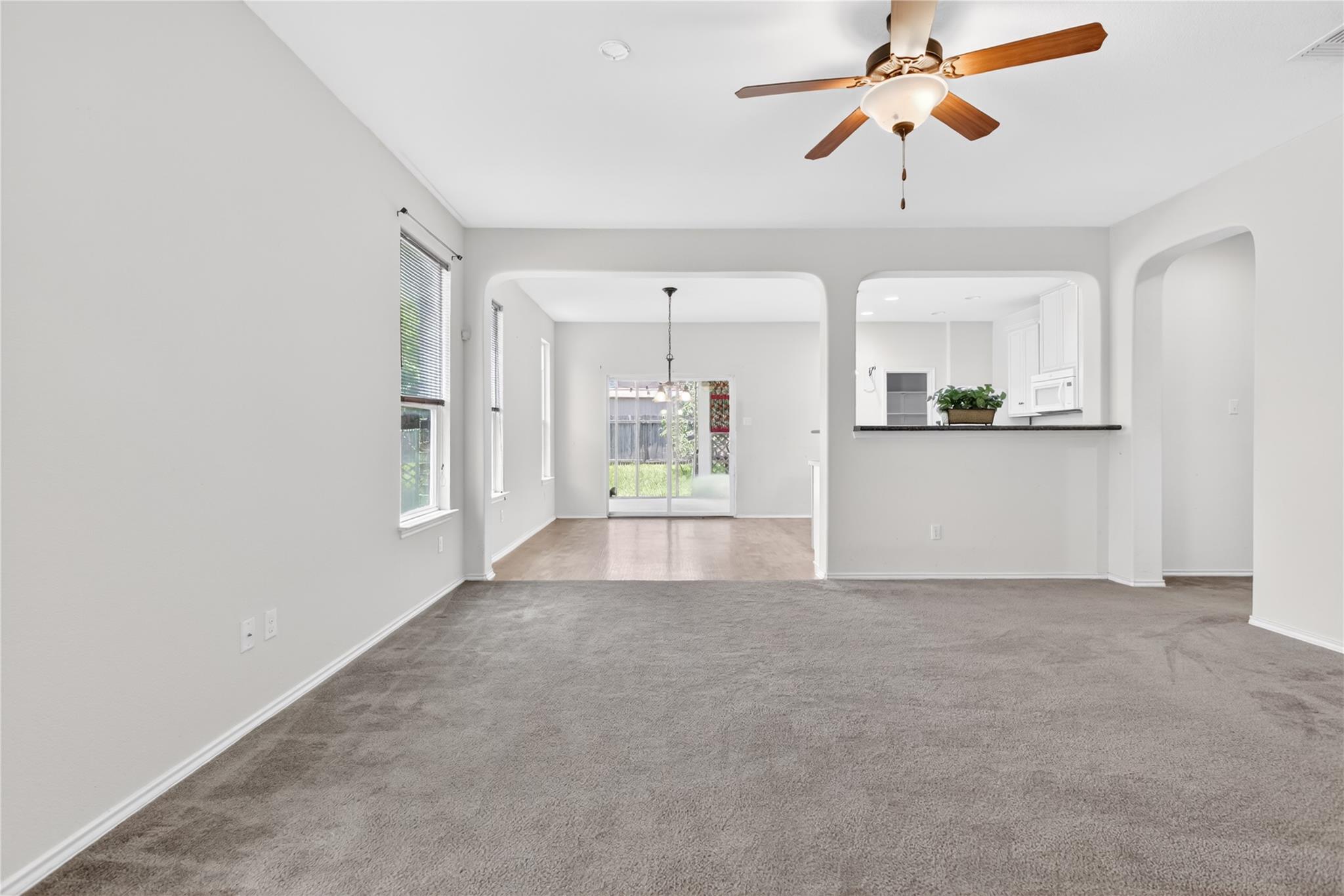 1005 Lonesome Lilly Way Pflugerville TX 78660