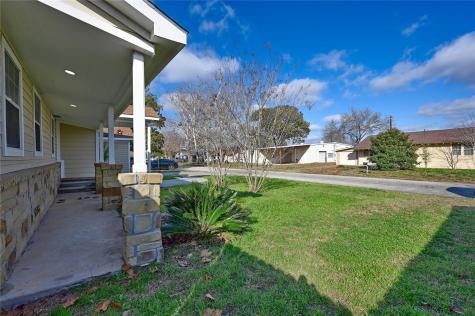 1702 Rampart Street Columbus TX 78934