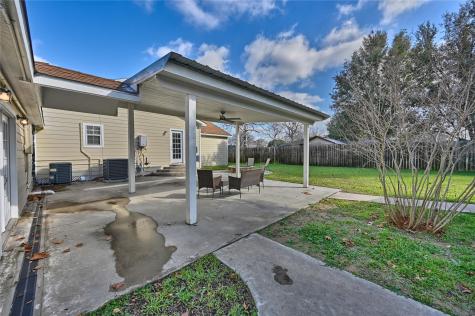 1702 Rampart Street Columbus TX 78934