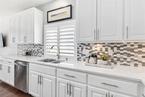 10601 Showboat Cove Austin TX 78730