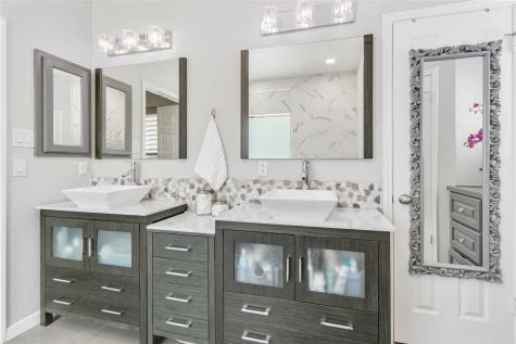 10601 Showboat Cove Austin TX 78730