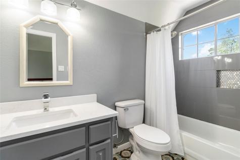 10601 Showboat Cove Austin TX 78730
