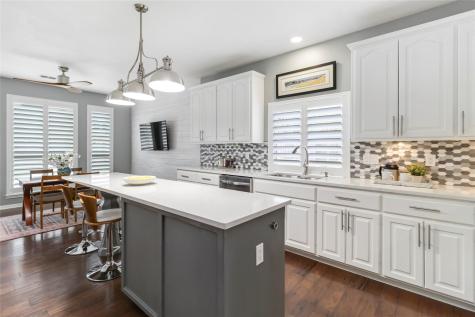 10601 Showboat Cove Austin TX 78730