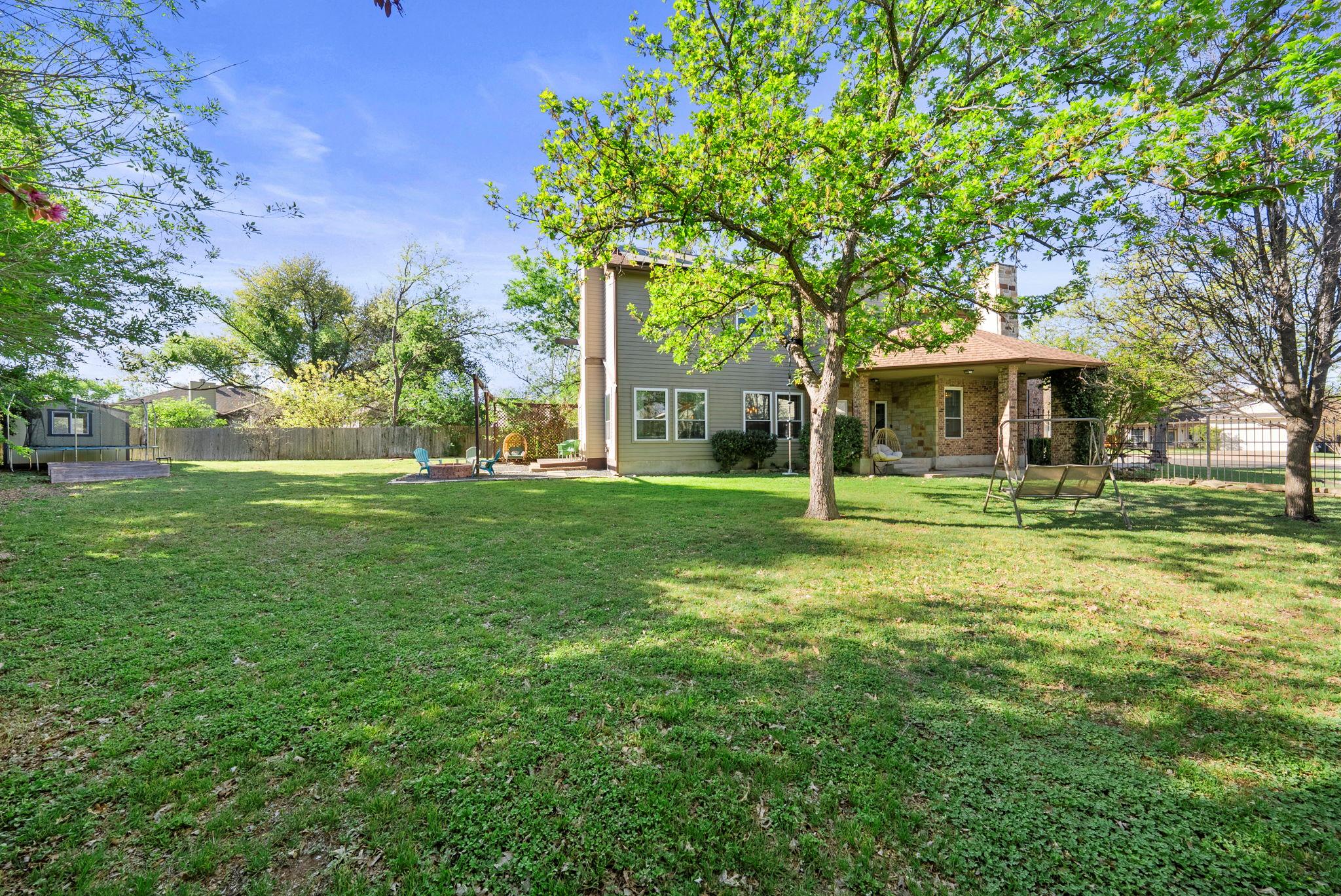 8102 Flashpan Cove Austin TX 78729
