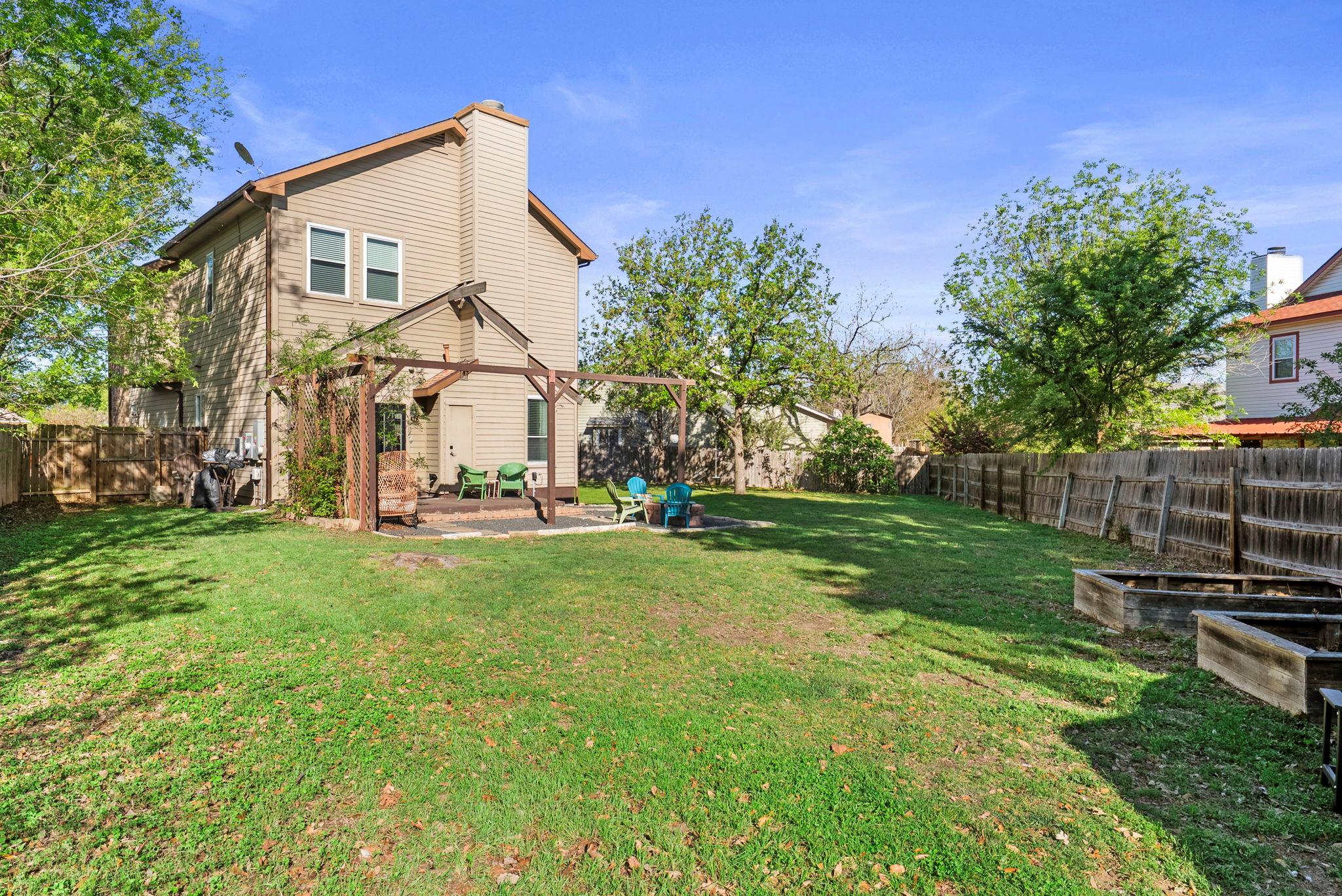 8102 Flashpan Cove Austin TX 78729